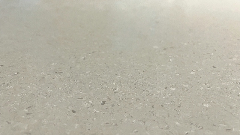 弹性地面的清洁解决方案
